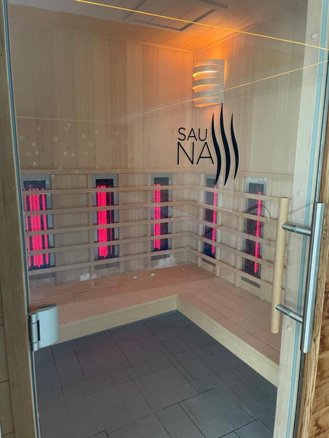 Domitys Les Tourmalines Aparthotel Carpentras Exterior foto
